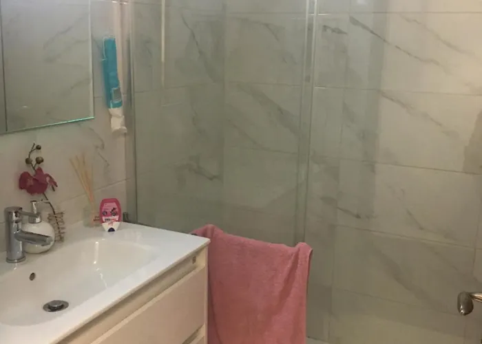 Quarto Junto Ao El Corte Ingles